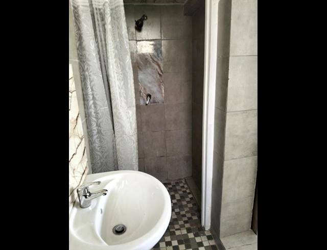2 BEDROOM PROPERTY TO RENT IN GLEN PARK